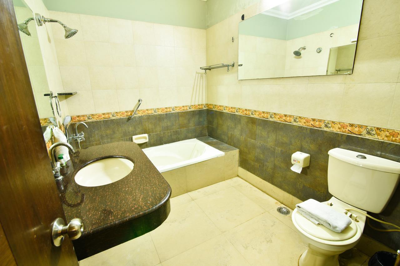 Casa Royal Bed & Breakfast New Delhi Ngoại thất bức ảnh